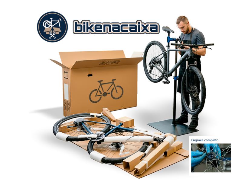Mecânico da Bike na Caixa fazendo a montagem e engraxe de uma bicicleta recém-chegada em casa, ao lado da caixa de transporte aberta